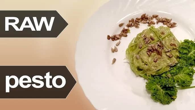 Jak zrobić pesto z awokado, które zachwyci smakiem i prostotą